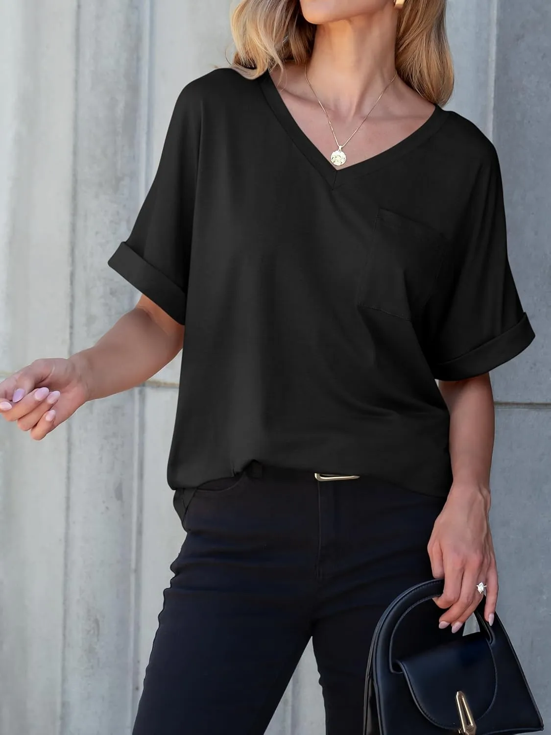 ANRABESS Women T Shirts Oversized Short Sleeve V Neck 2025 Summer Casual Loose Tops Basic Tee Shirts Outfits with Pocket