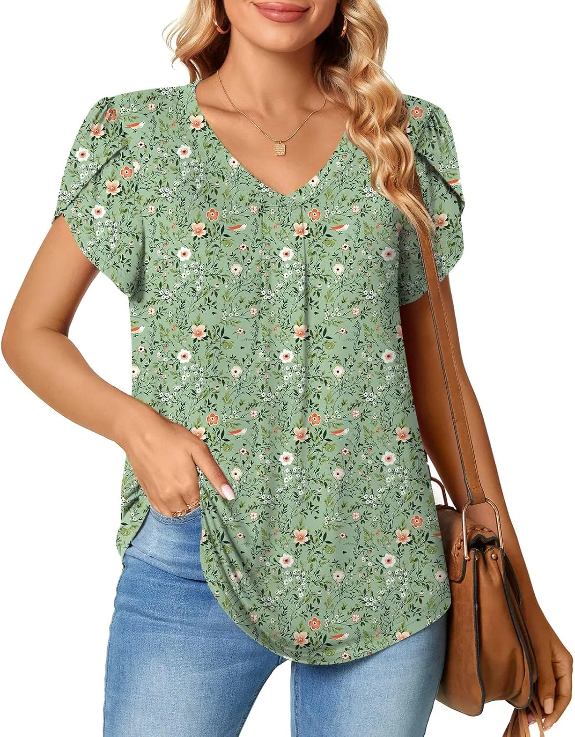Bestbee Women's Plus Size Short Sleeve Blouses Summer Casual Loose Fit Tops V Neck Tunics