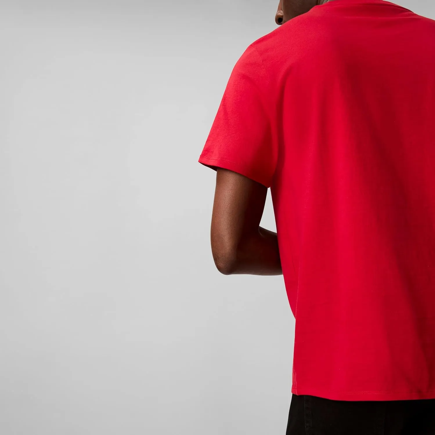 Calvin Klein Men's Relaxed Fit CK Logo Crewneck T-Shirt