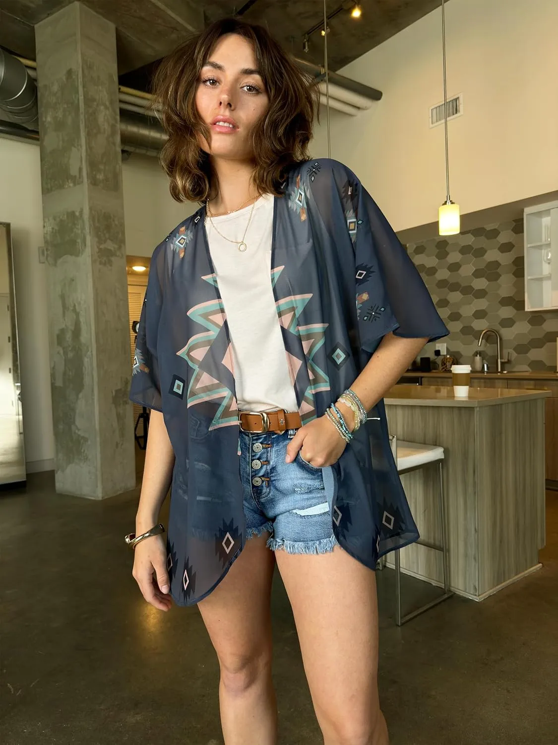 CATCHY & CRAFTY Kimonos for Women Boho Floral Print Swimsuit Cover Up Lightweight Beach Cardigan for Summer Resort Wear