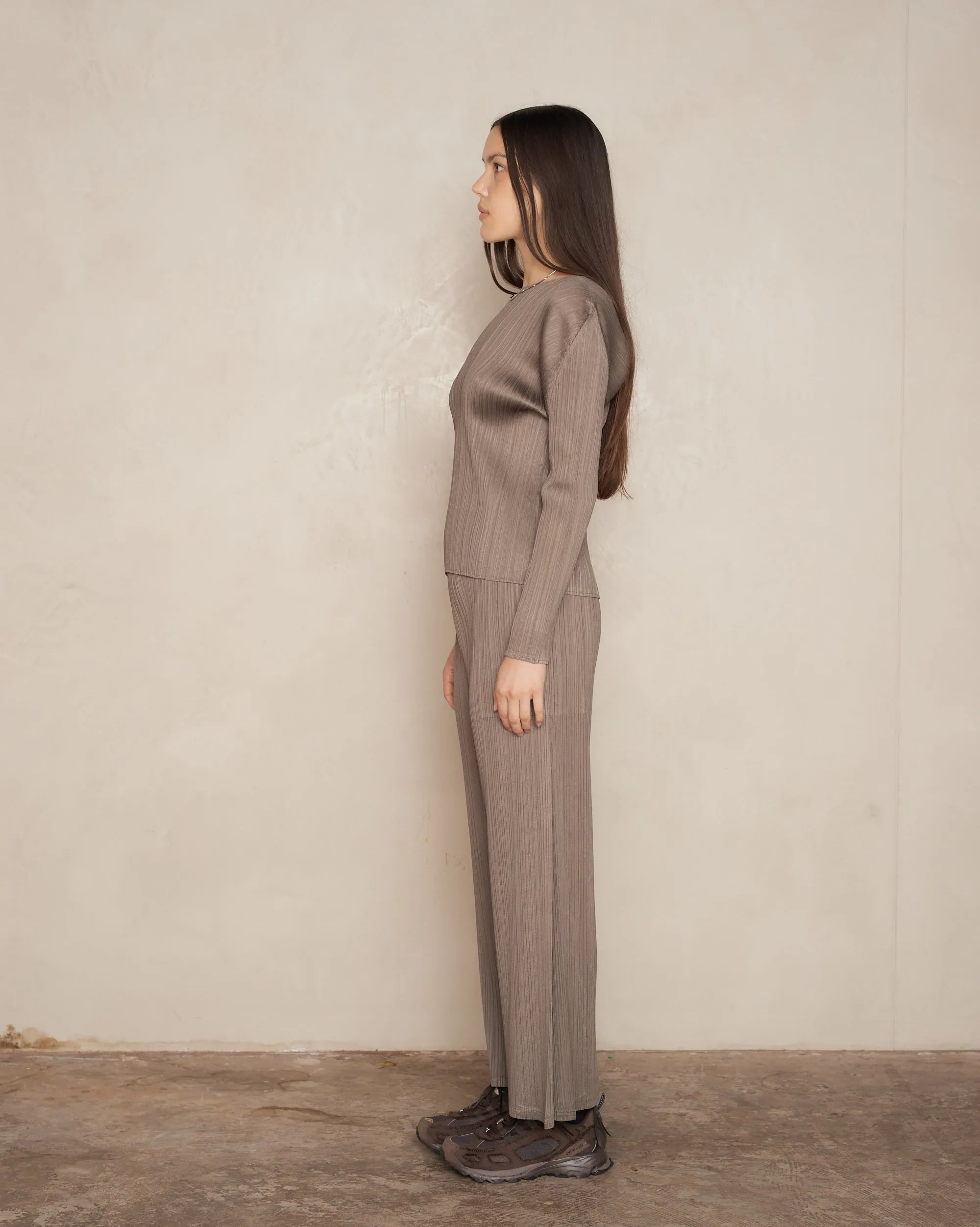 Khaki Signature Pleat Trouser