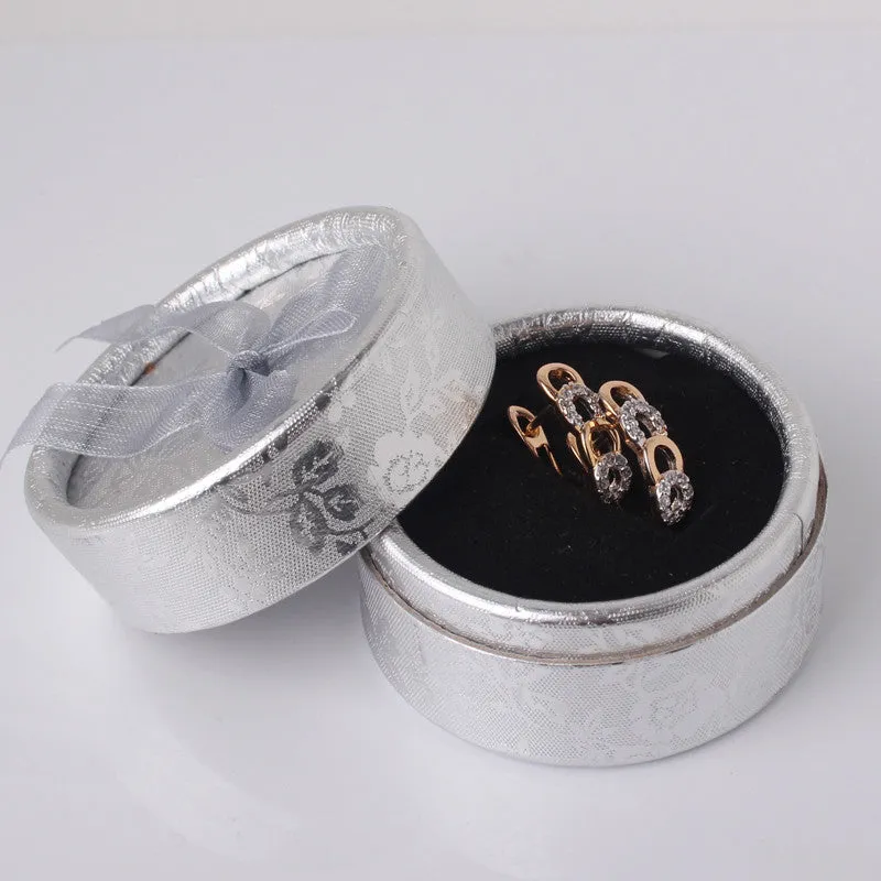 New Style Ladies Huggie Earrings Fashion Desirable Round Brilliant White Crystal Earing Woman Hoop Earring