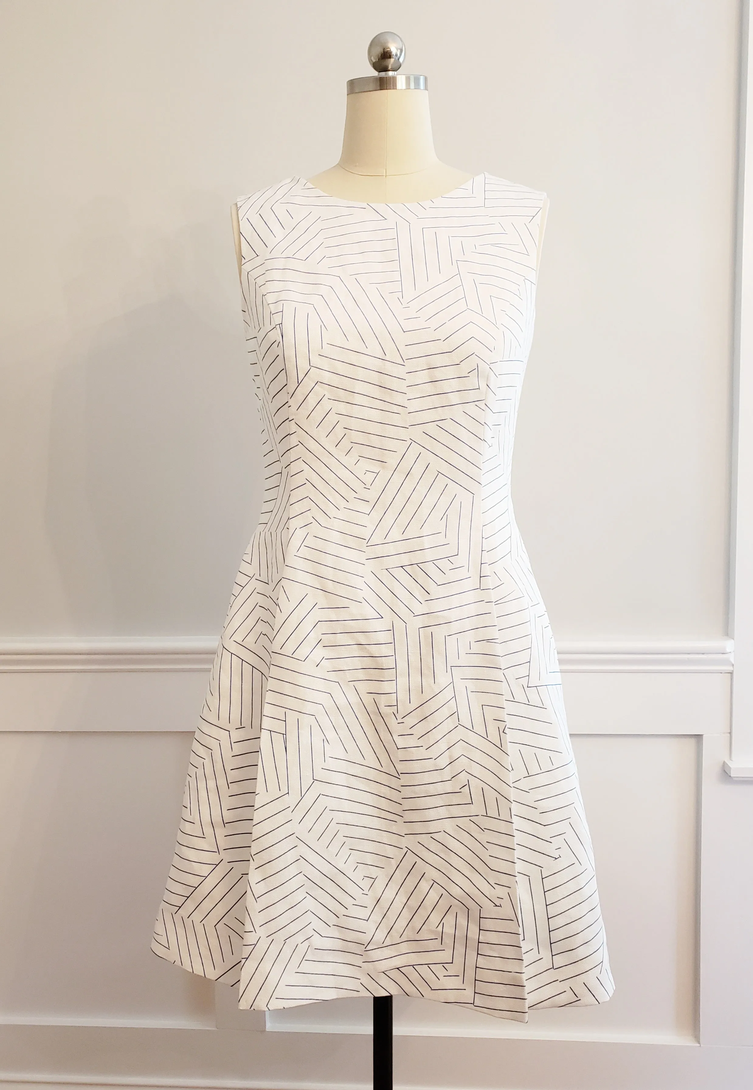 Pleat Front Dress in Abstract Print