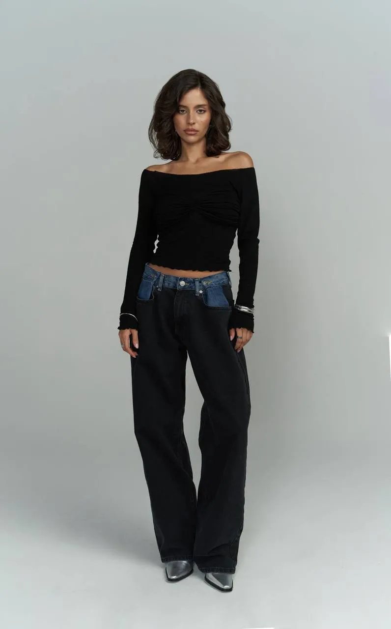 Pleated unique denim