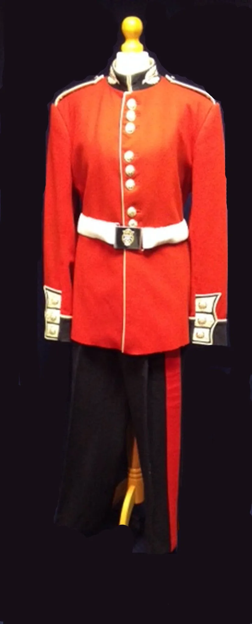 Queen's Guardsman Uniform (HIRE)