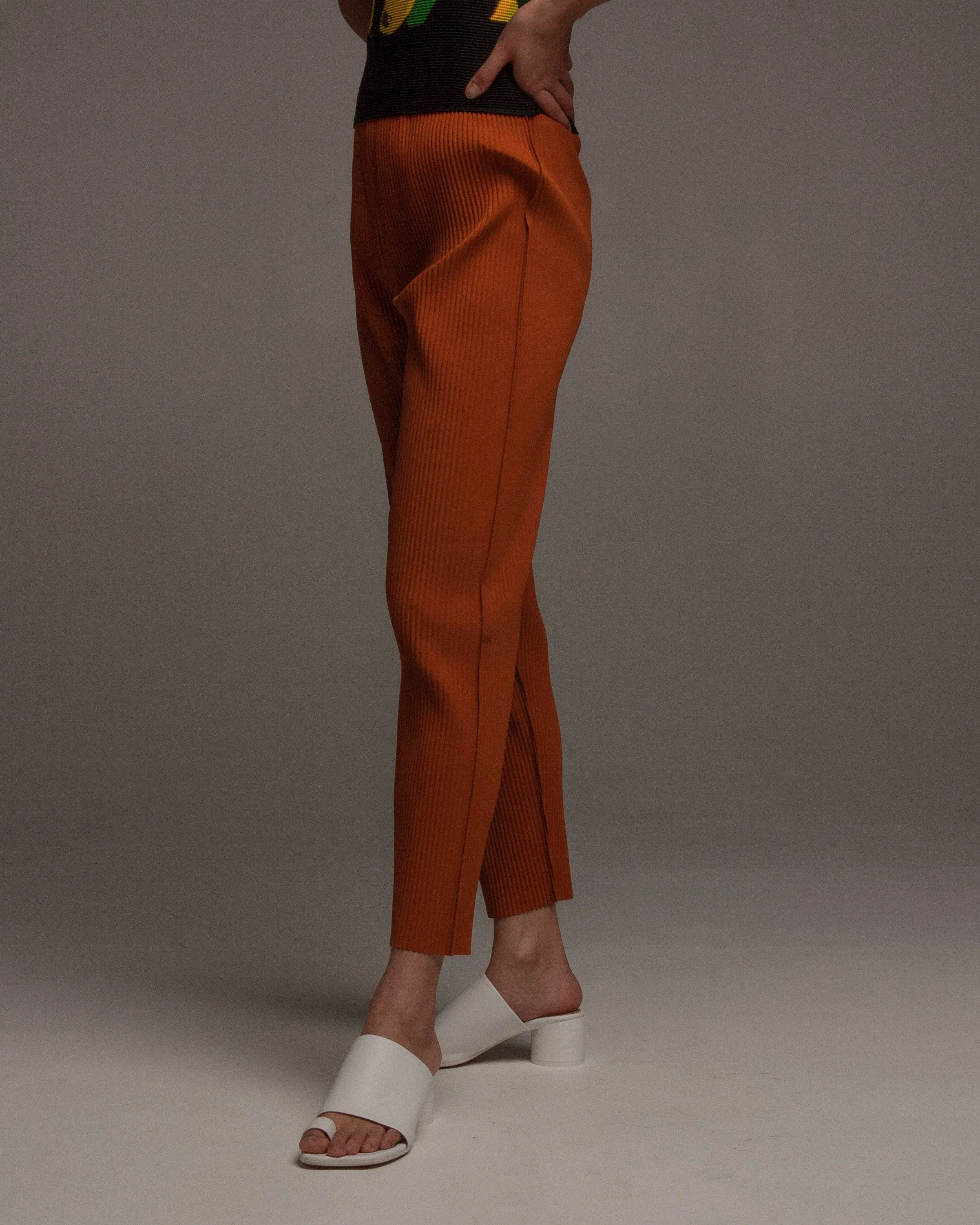 Rust Soft Pleated Straight Pant