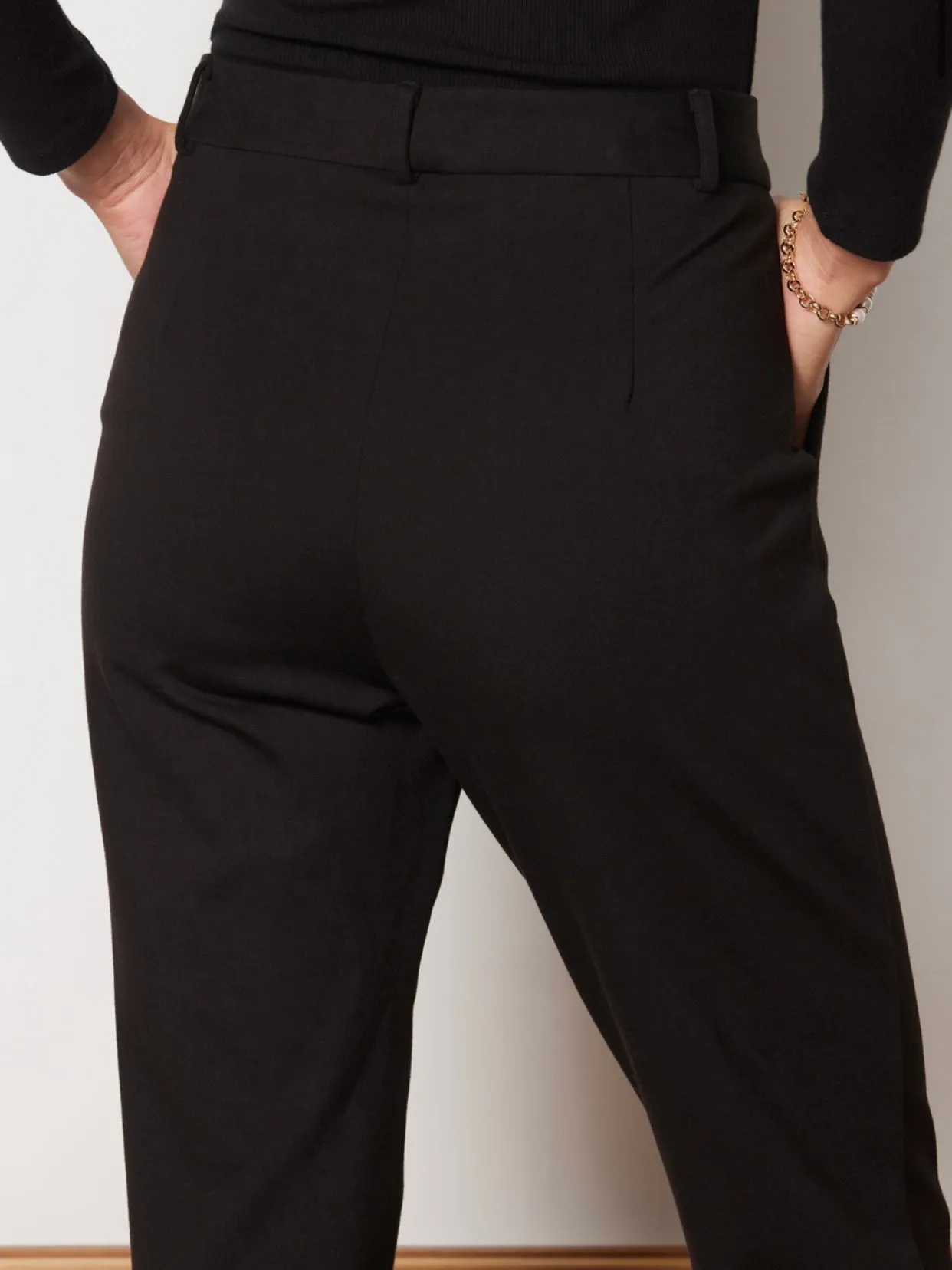 Velvet Kyndall Slit Pant in Black