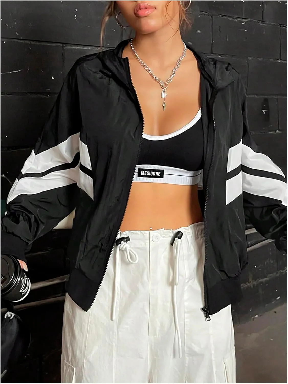 Verdusa Women's Color Block Zip Up Hooded Jacket Outerwear Loose Windbreaker Jackets