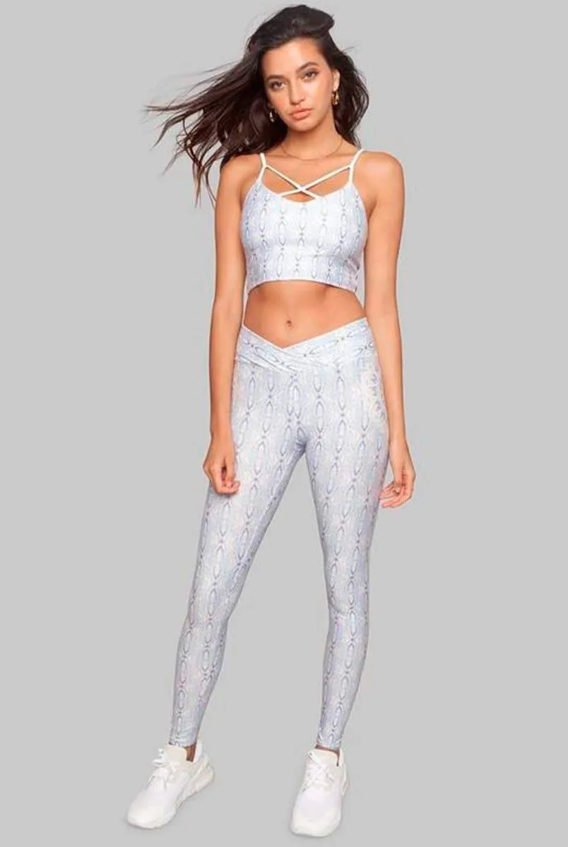 Wolven Aquarius Ruched Crossover Legging - Aquarius