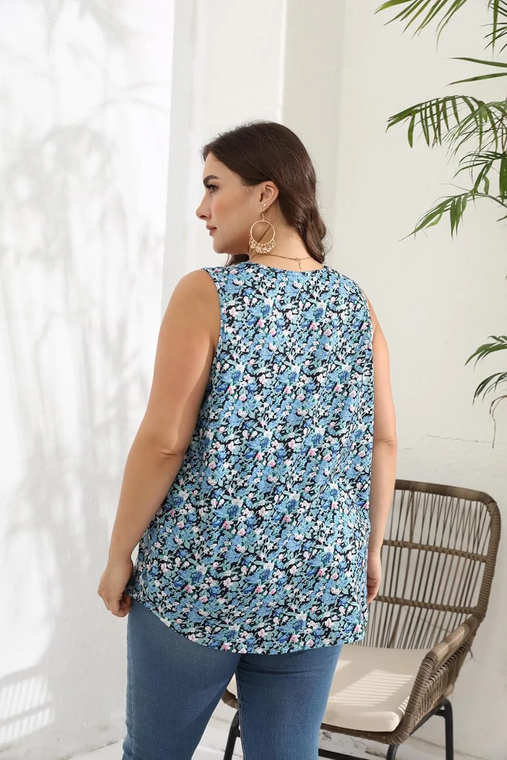 Women Plus Size Tank Tops Loose Fit Pleated Square Neck Sleeveless Flowy Shirts Blouses 1X-5X