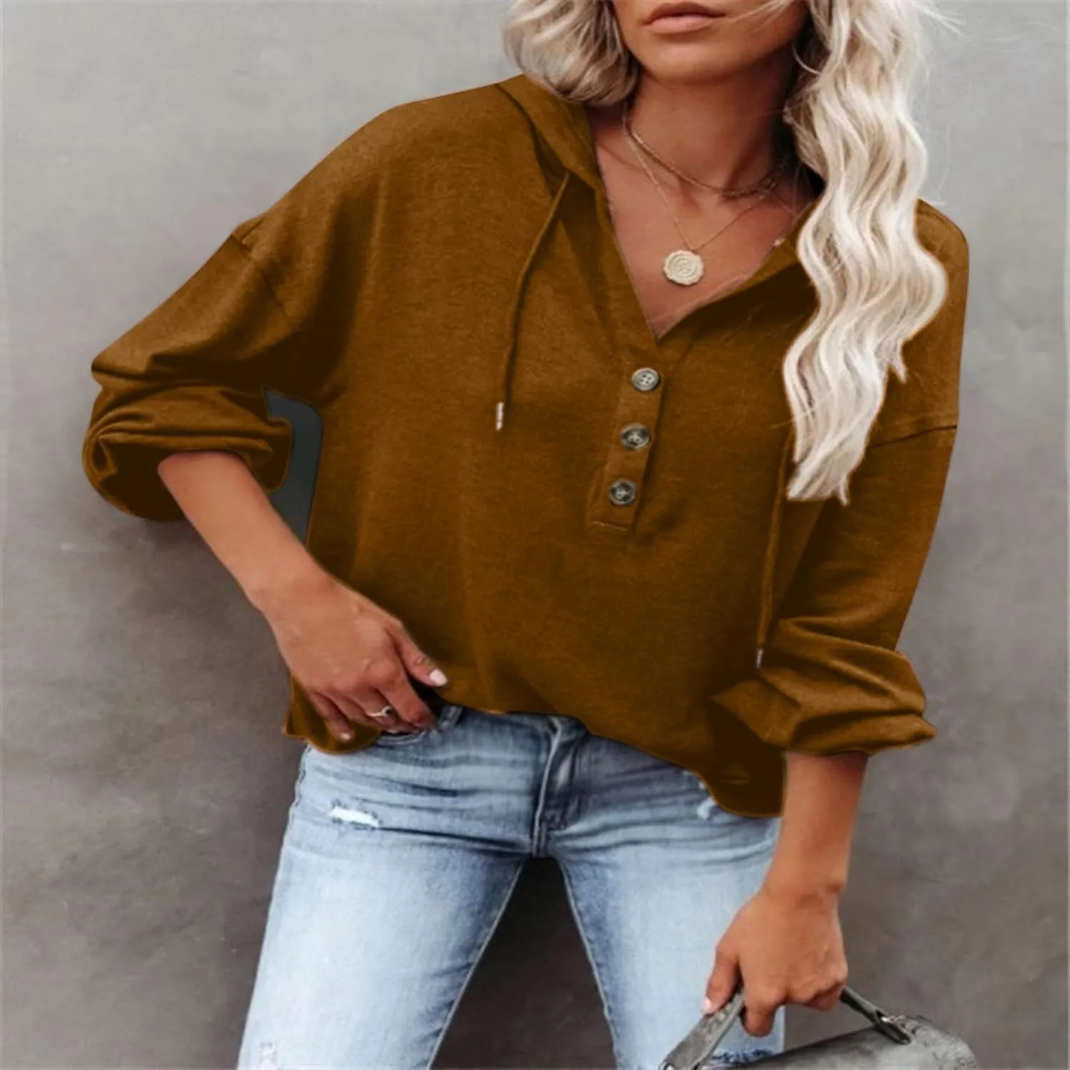 Womens Tops Hoodies Long Sleeve Botton Down Sweatshirt Oversized V Neck Shirts Spring Fall Going Out Workout Outfits
