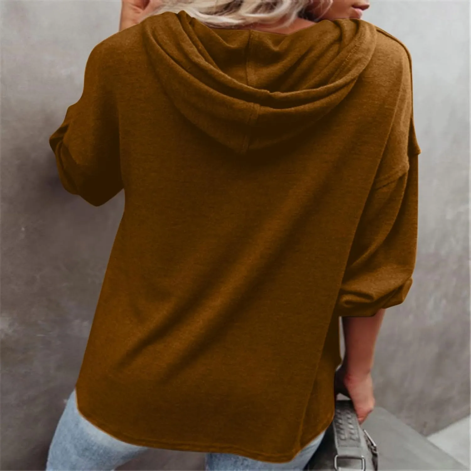 Womens Tops Hoodies Long Sleeve Botton Down Sweatshirt Oversized V Neck Shirts Spring Fall Going Out Workout Outfits