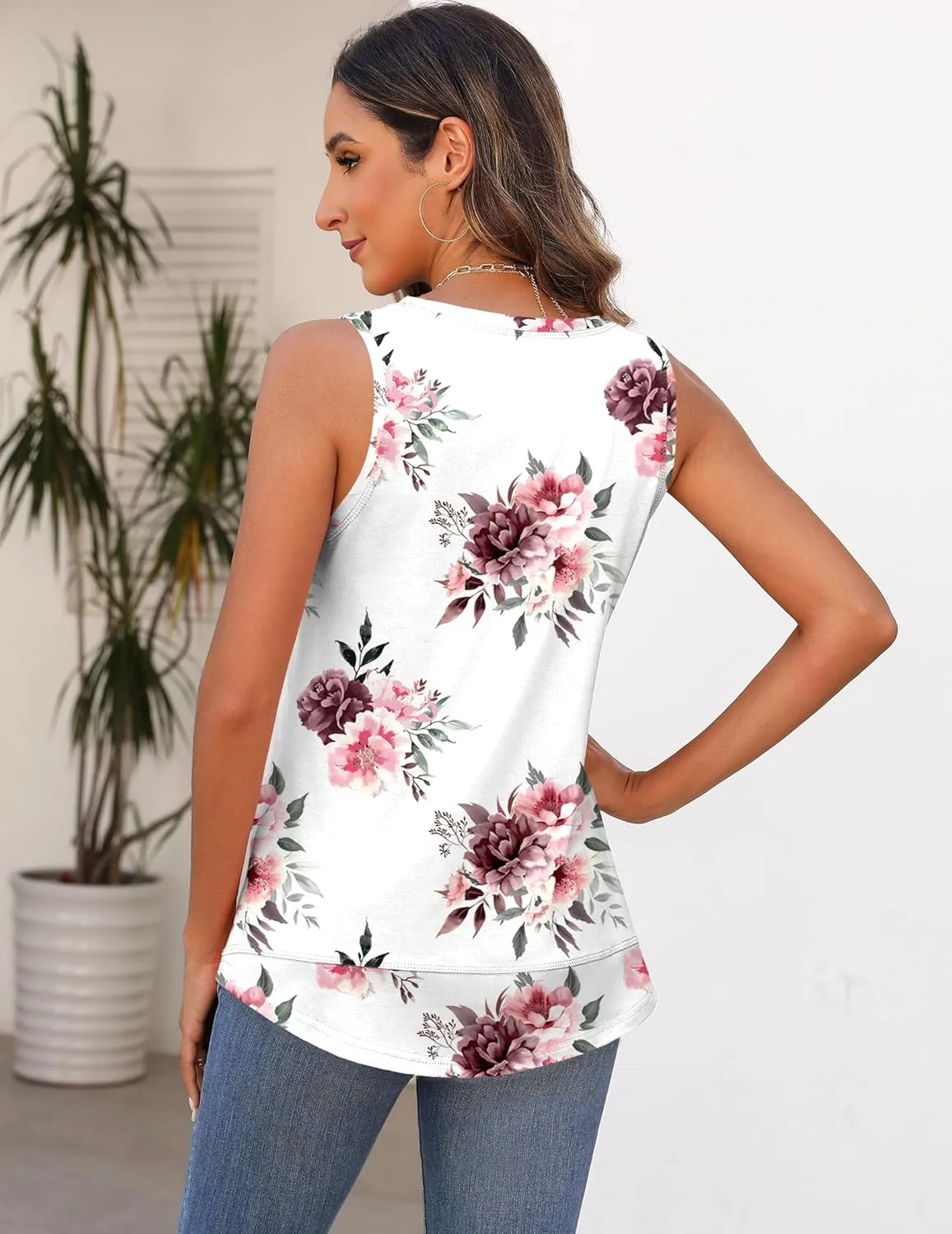 Zeagoo Women's Tank Tops Crew Neck Sleeveless Tops Floral Solid Summer Shirts Casual Loose Flowy Tunic Blouses