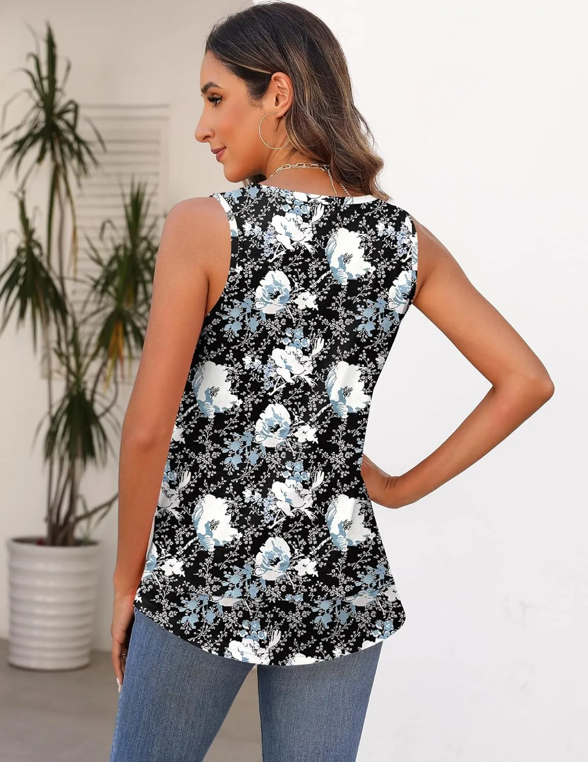 Zeagoo Women's Tank Tops Crew Neck Sleeveless Tops Floral Solid Summer Shirts Casual Loose Flowy Tunic Blouses