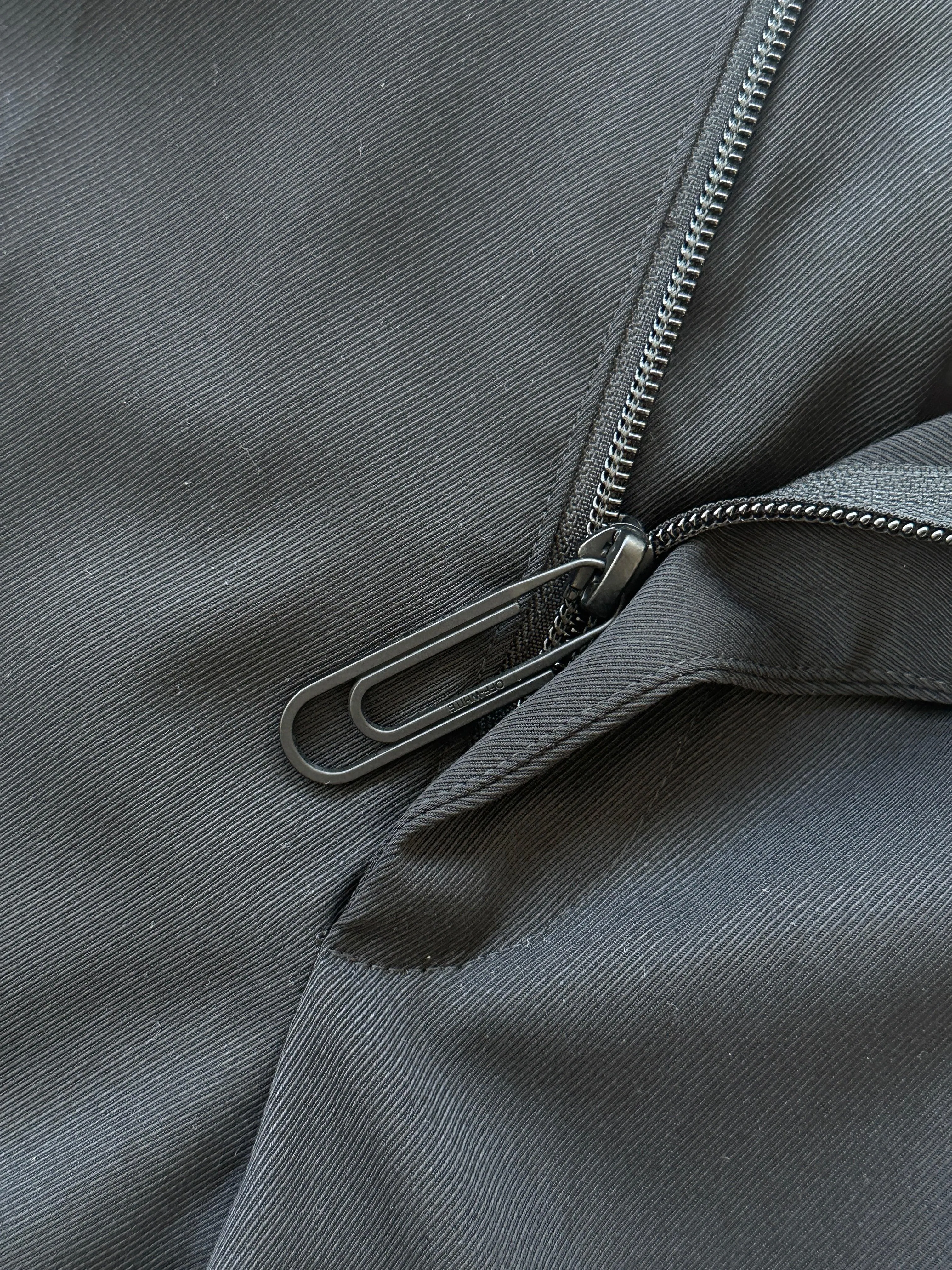Zipped Clean Pant